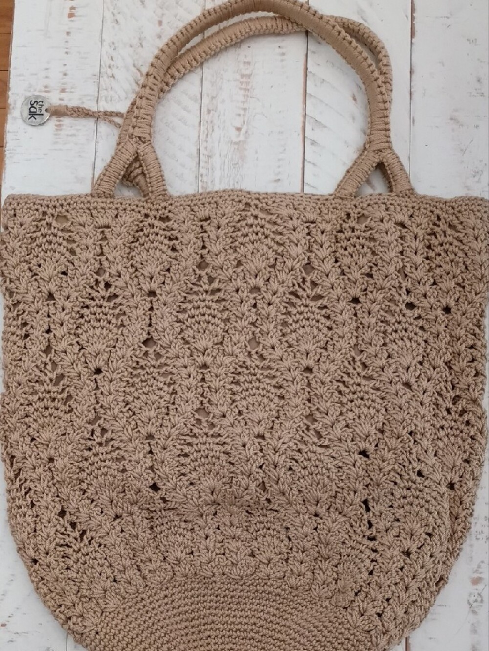 The Sak Crochet Tote Bag in Beige Like New Unique Crochet Pattern - Picture 7 of 9
